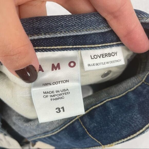 AMO Loverboy Raw Hem Denim Shorts Size 31 - Picture 7 of 9